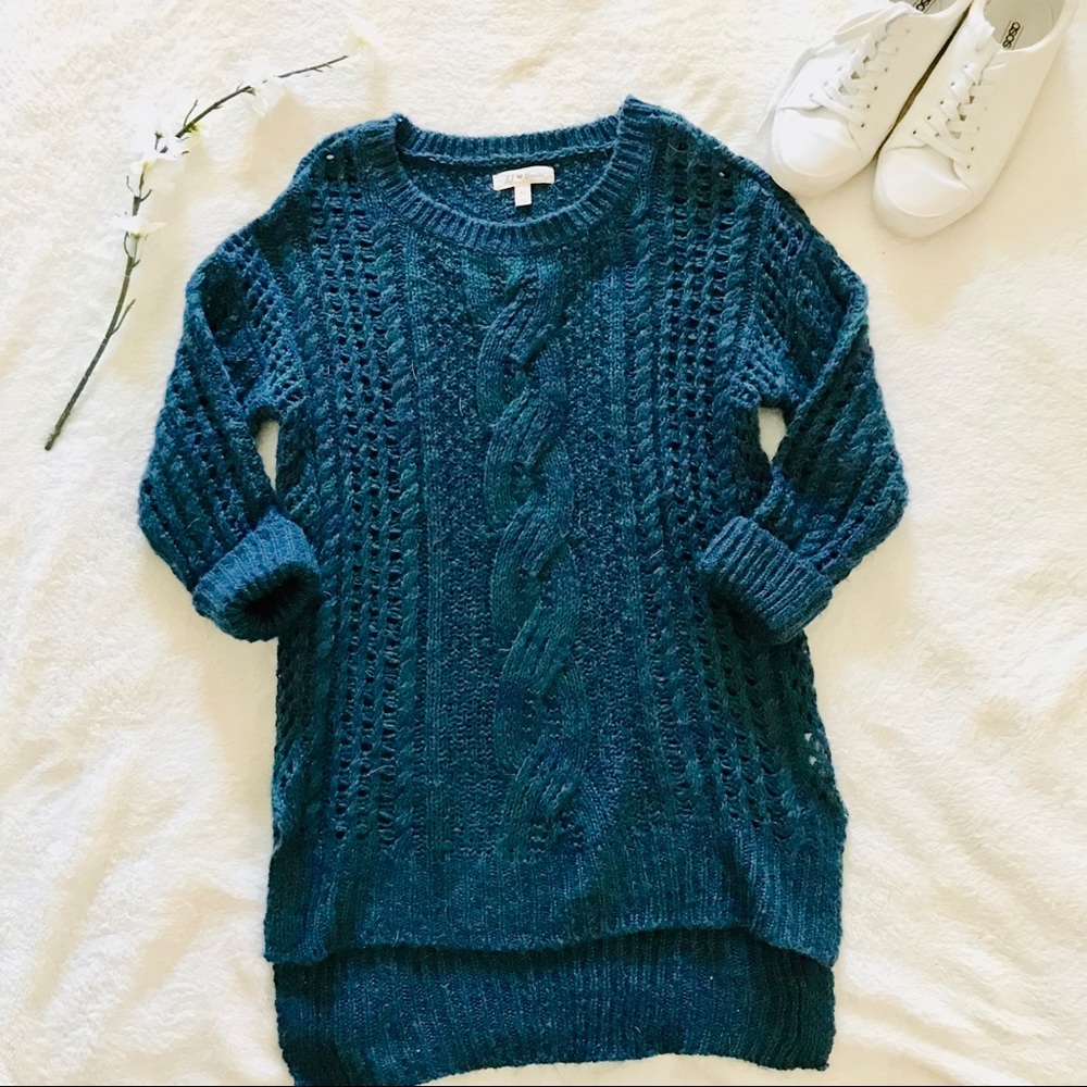 $5 W/ BUNDLE JJ Basics Teal Cable Knit Sweater